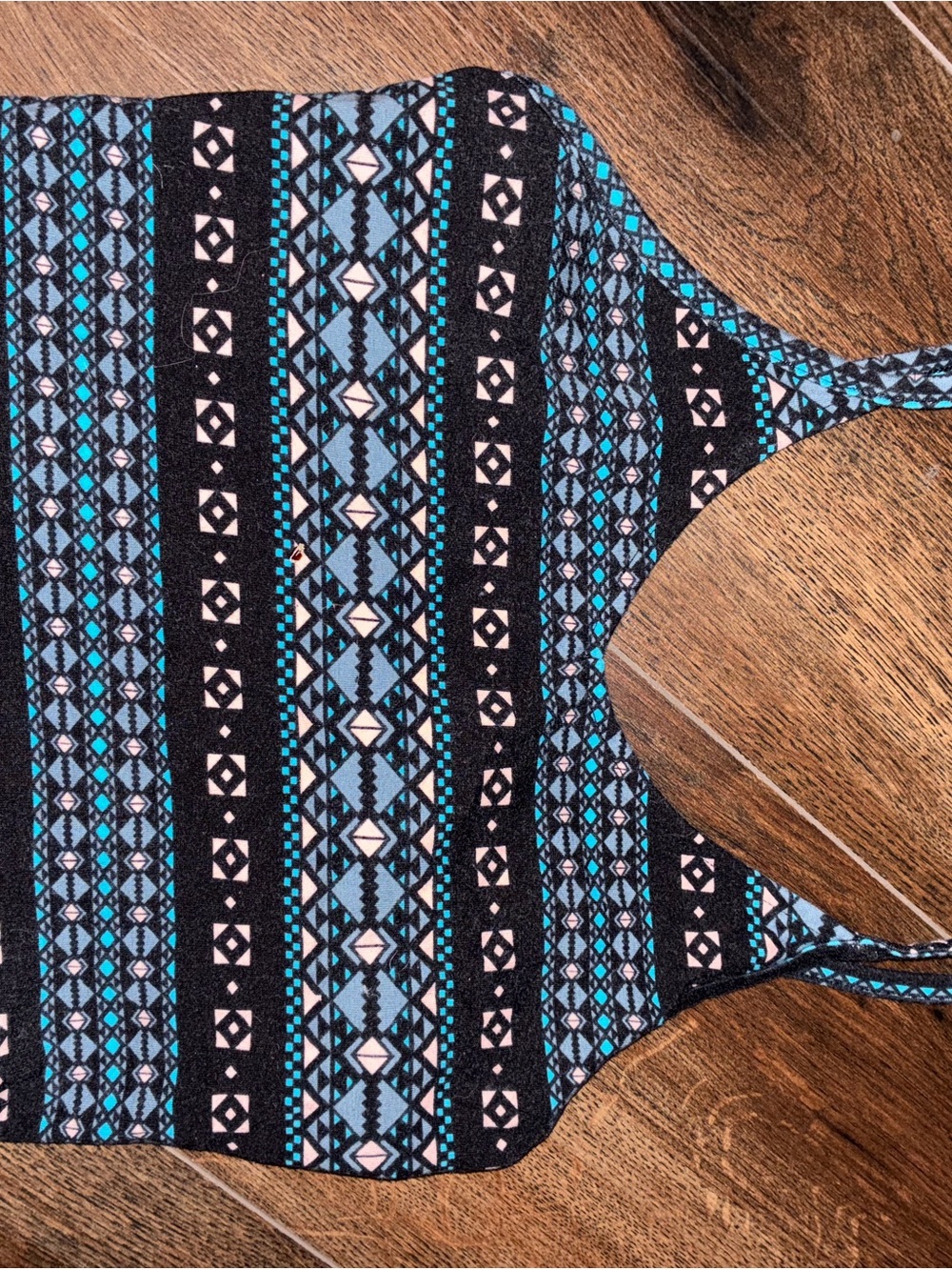 Women's Black & Blue Patterned crop top